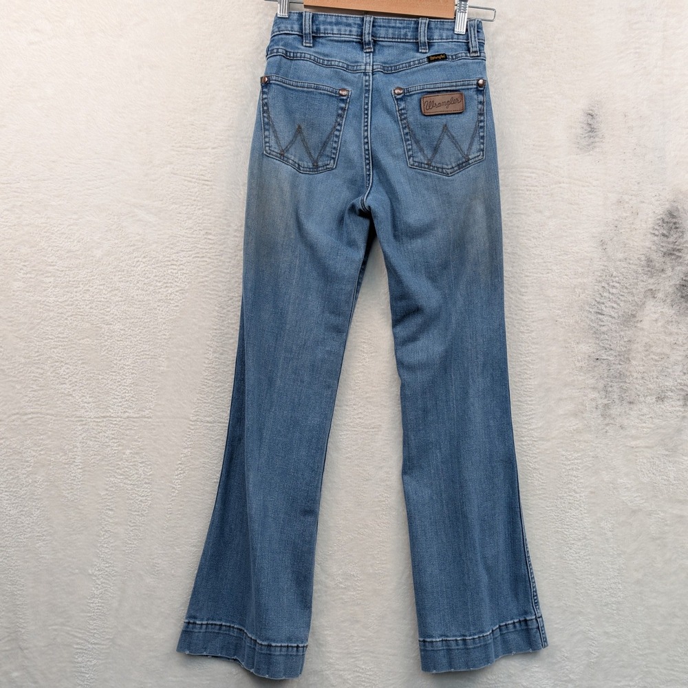 Wrangler Jeans Women's 27x31 Blue Trouser Bootcut Stretch Western Patch Logo